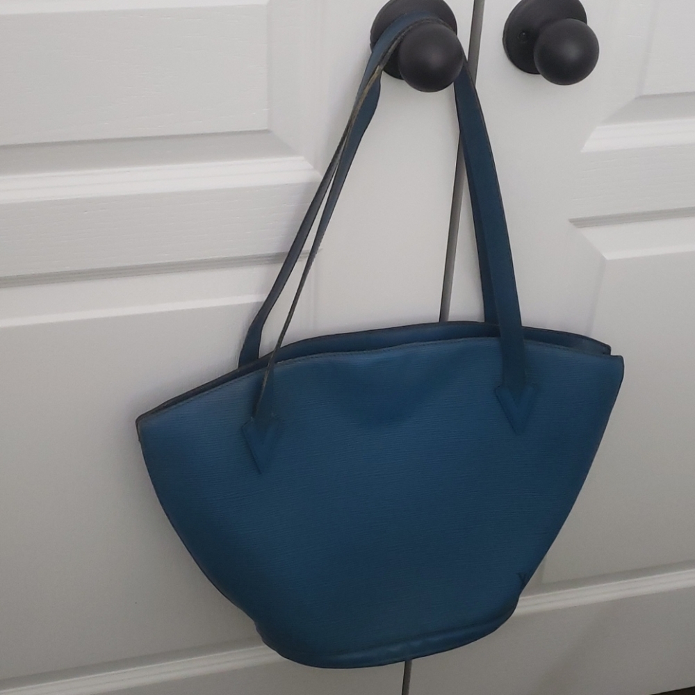 Louis Vuitton bag